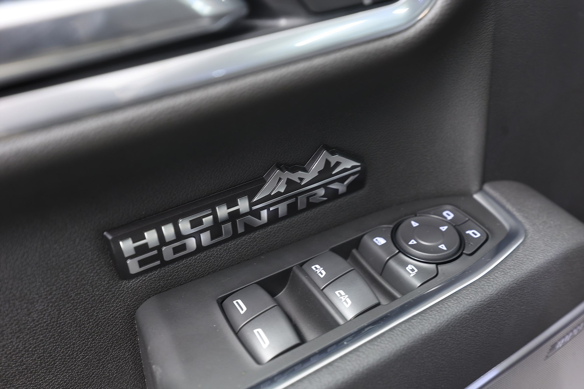 Chevrolet Silverado High Country Midnight Edt 3.0 Duramax BOSE