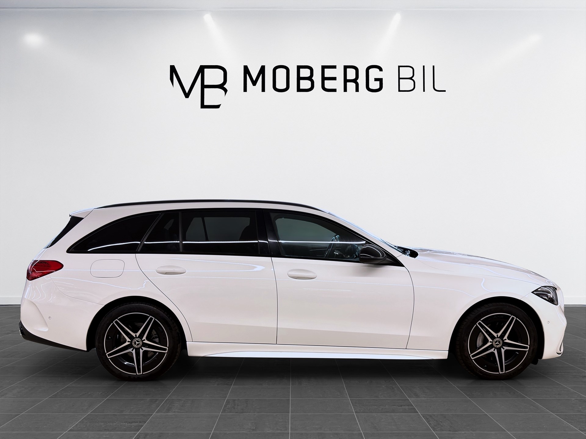 Mercedes-Benz C300 e 313hk AMG Line Drag B-Kamera Navi