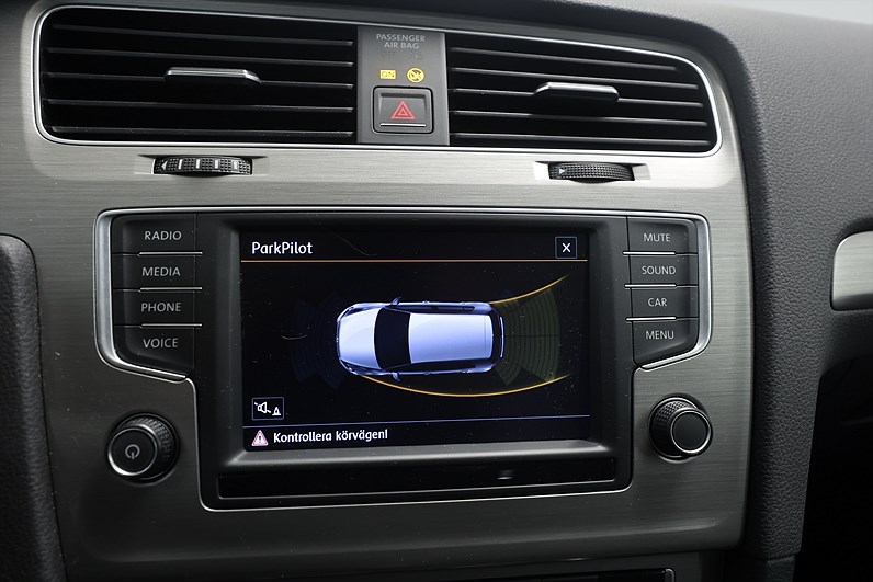 Volkswagen Golf 1.6 TDI 4Motion 110hk Base PDC CarPlay