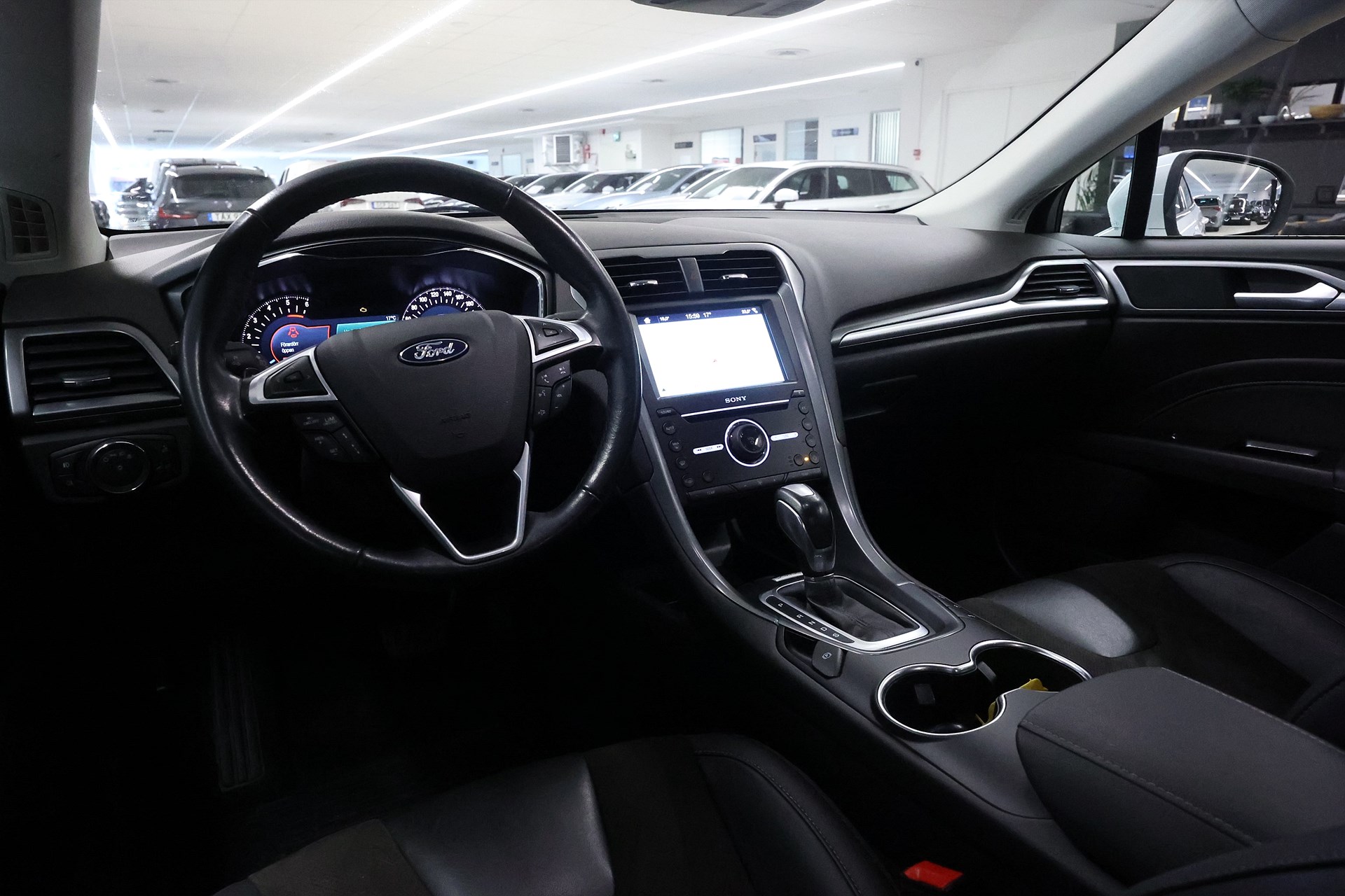 Ford Mondeo 2.0 TDCi 150hk Titanium Business Navi Keyless B-Kamera