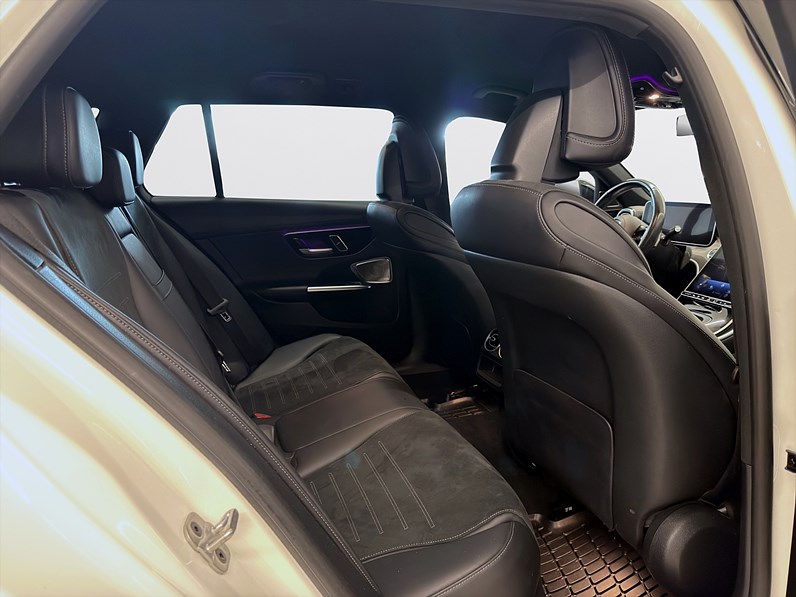 Mercedes-Benz C300 e 313hk AMG Line Drag B-Kamera Navi