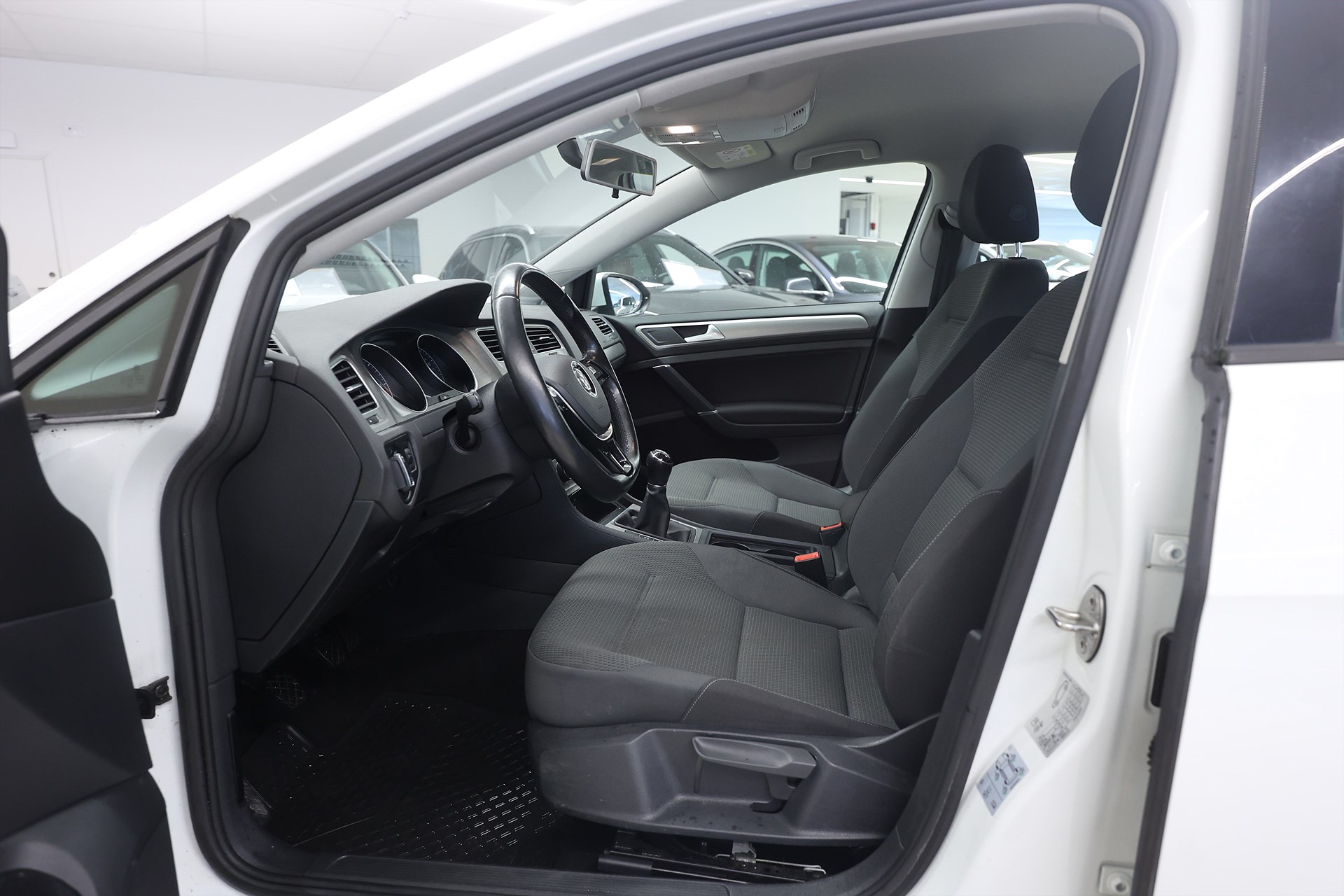 Volkswagen Golf 1.6 TDI 4Motion 110hk Base PDC CarPlay