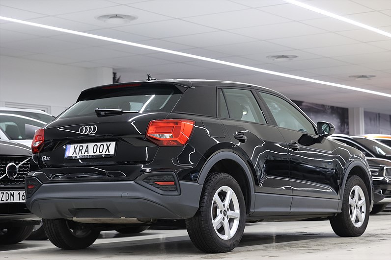 Audi Q2 30 TFSI 110hk *Hjulkampanj!* Proline PDC LED