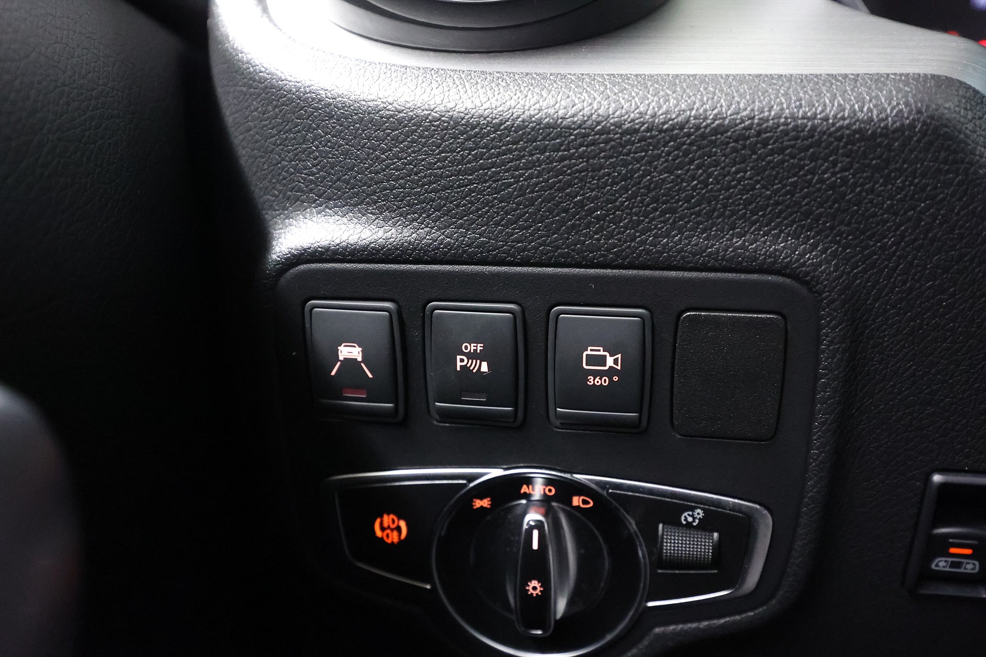 Mercedes-Benz X 250 d 4M Power Line 360 Navi Keyless Alcantara