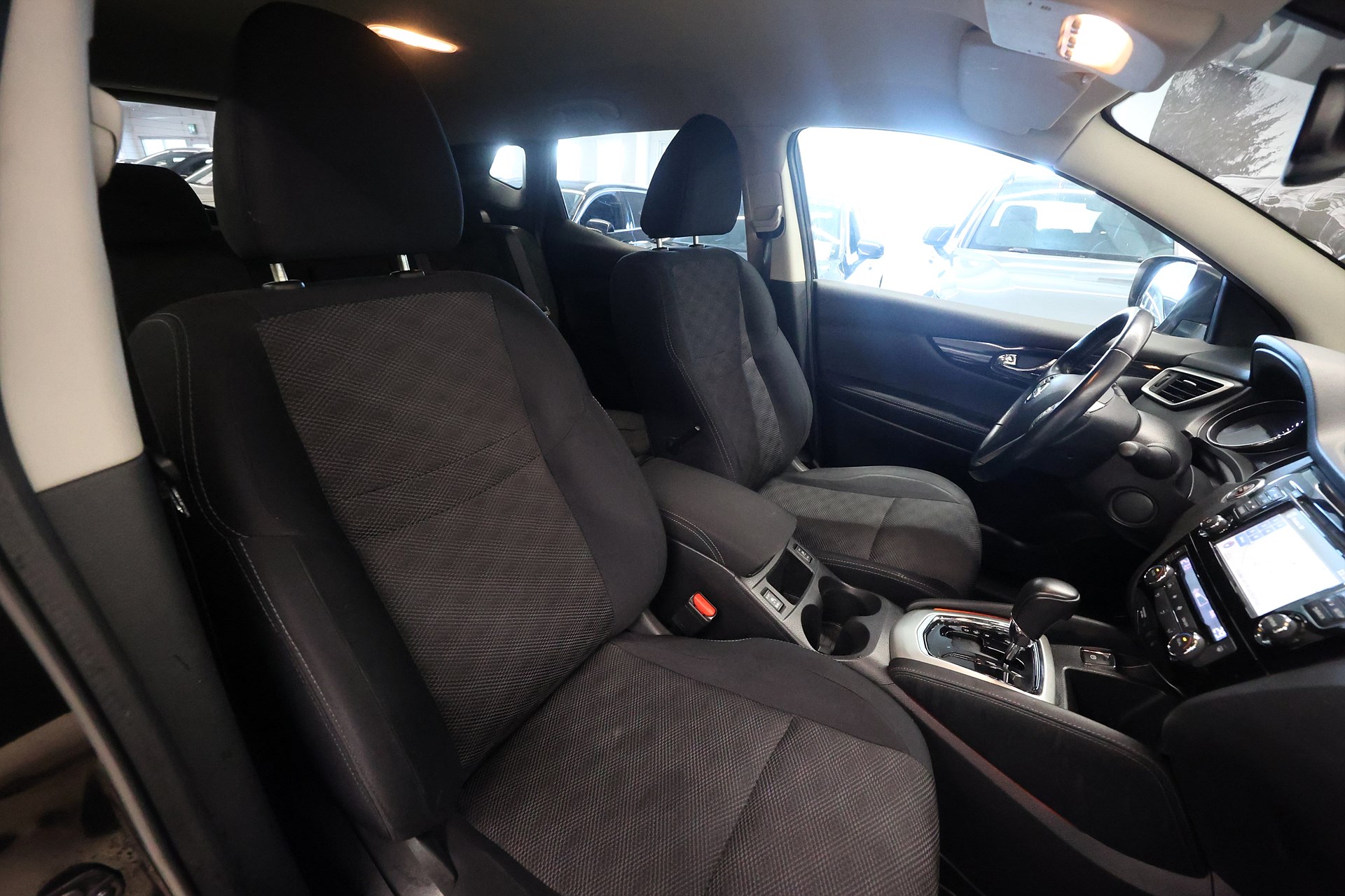 Nissan Qashqai 1.2 DIG-T XTRONIC-CVT 115hk Keyless Navi 360°