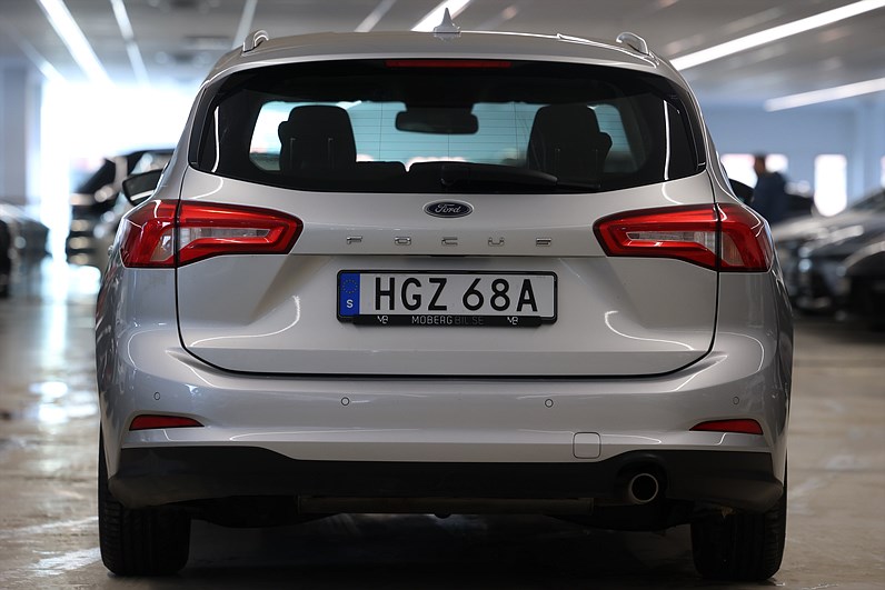 Ford Focus Kombi 1.0 125hk *Kampanj!* Keyless Navi PDC Carplay