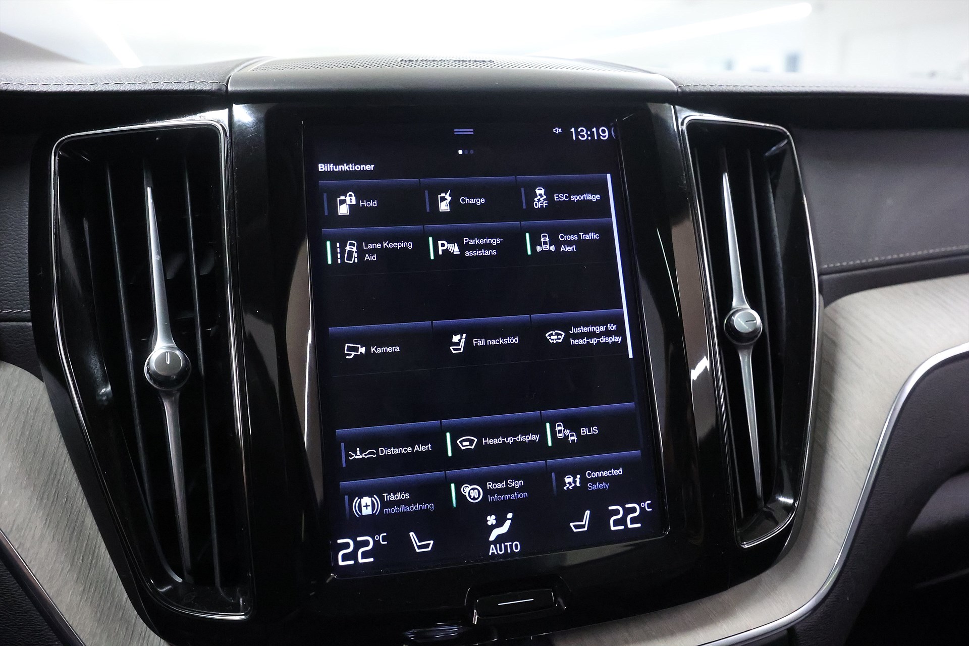 Volvo XC60 Recharge T6 AWD 340hk Inscription Pano H/K 360 Navi