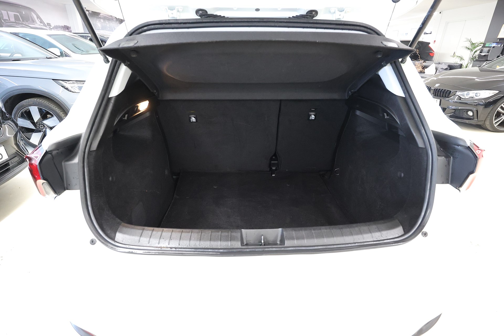 Fiat Tipo 1.4 FIRE T-JET 120hk PDC B-Kamera Årsskatt 1284kr