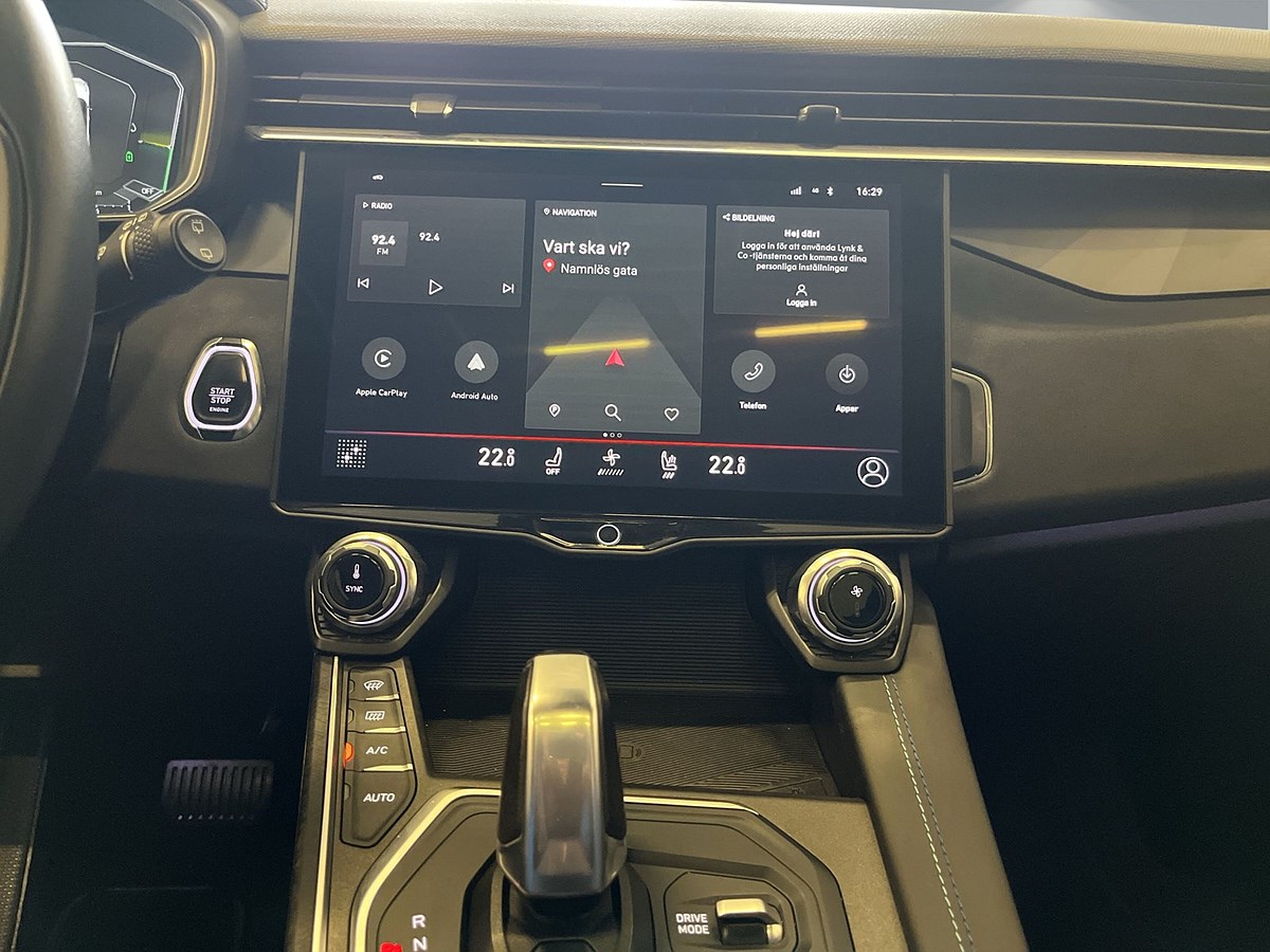 Lynk & Co 01 PHEV DCT, 261hk, 2022