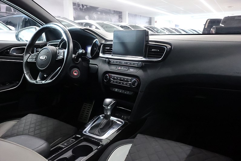 Kia ProCeed 1.4 T-GDI 140hk GT Line Navi PDC B-Kamera