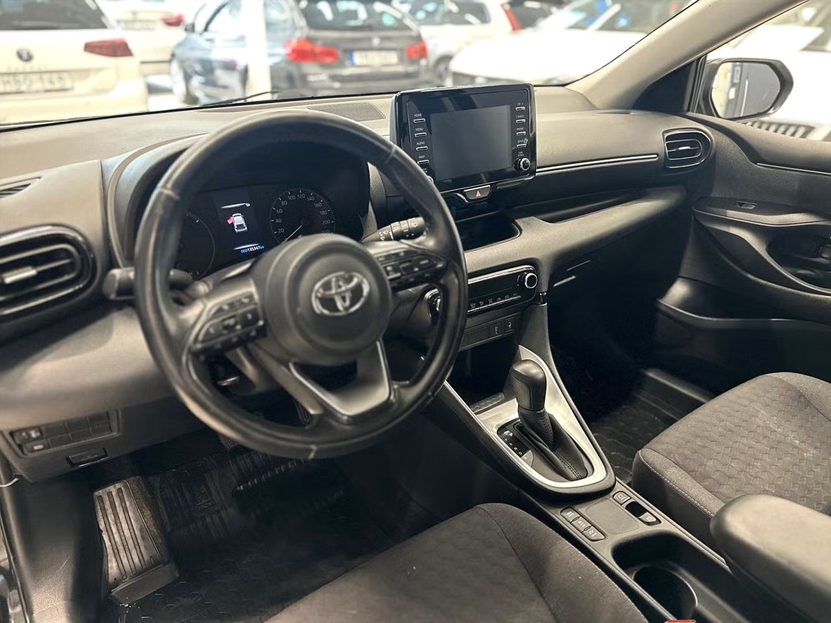 Toyota Yaris – bild 11