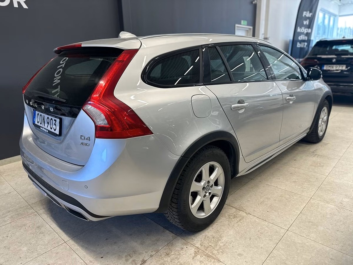 Volvo V60 Cross Country – bild 4