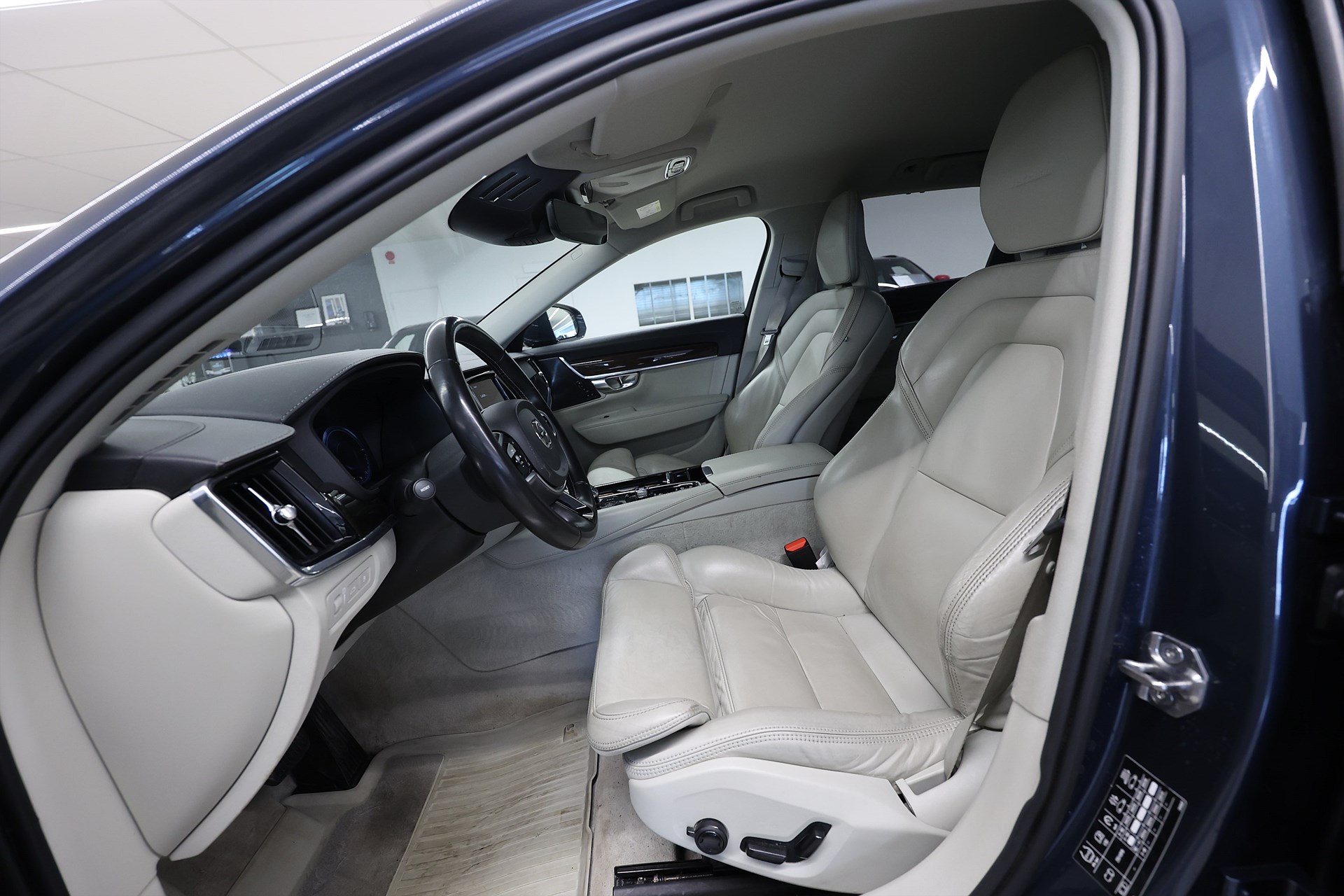 Volvo V90 T8 Twin Engine 392hk Inscription Läder HUD H/K 360 Drag