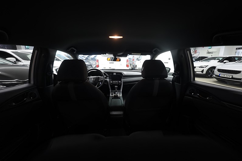 Honda Civic 1.0 126hk Elegance B-kamera Navi