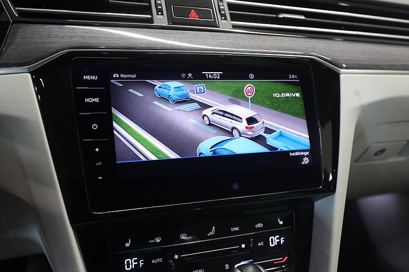 Volkswagen Passat SC GTE 218hk Exeutive HUD Pano Nappa Massage