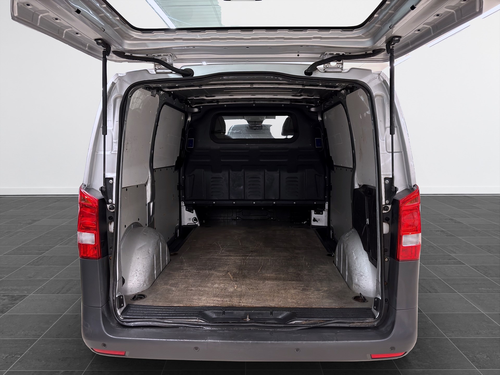 Mercedes-Benz Vito 114 CDI 4Matic 136hk B-Kamera PDC Värmare