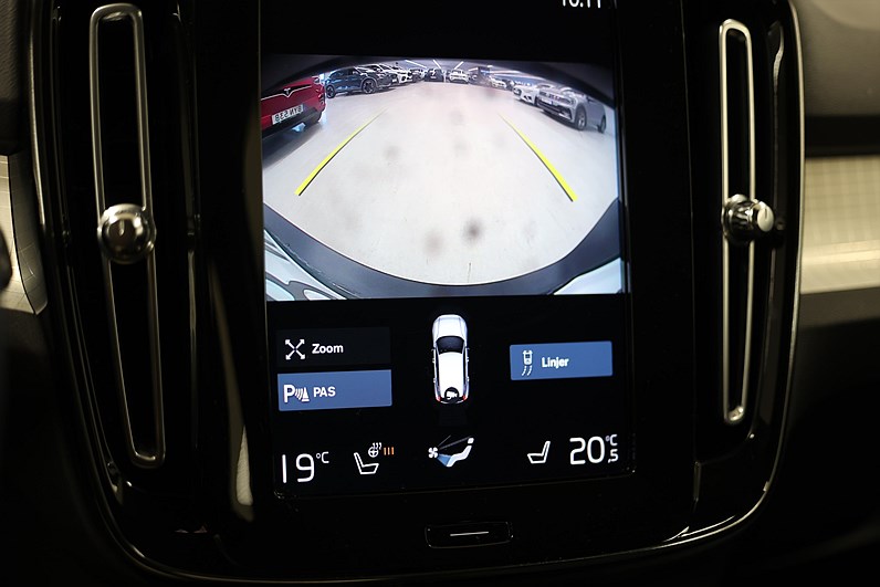 Volvo XC40 Recharge T4 211hk Inscription Exp B-kamera Keyless LEASBAR