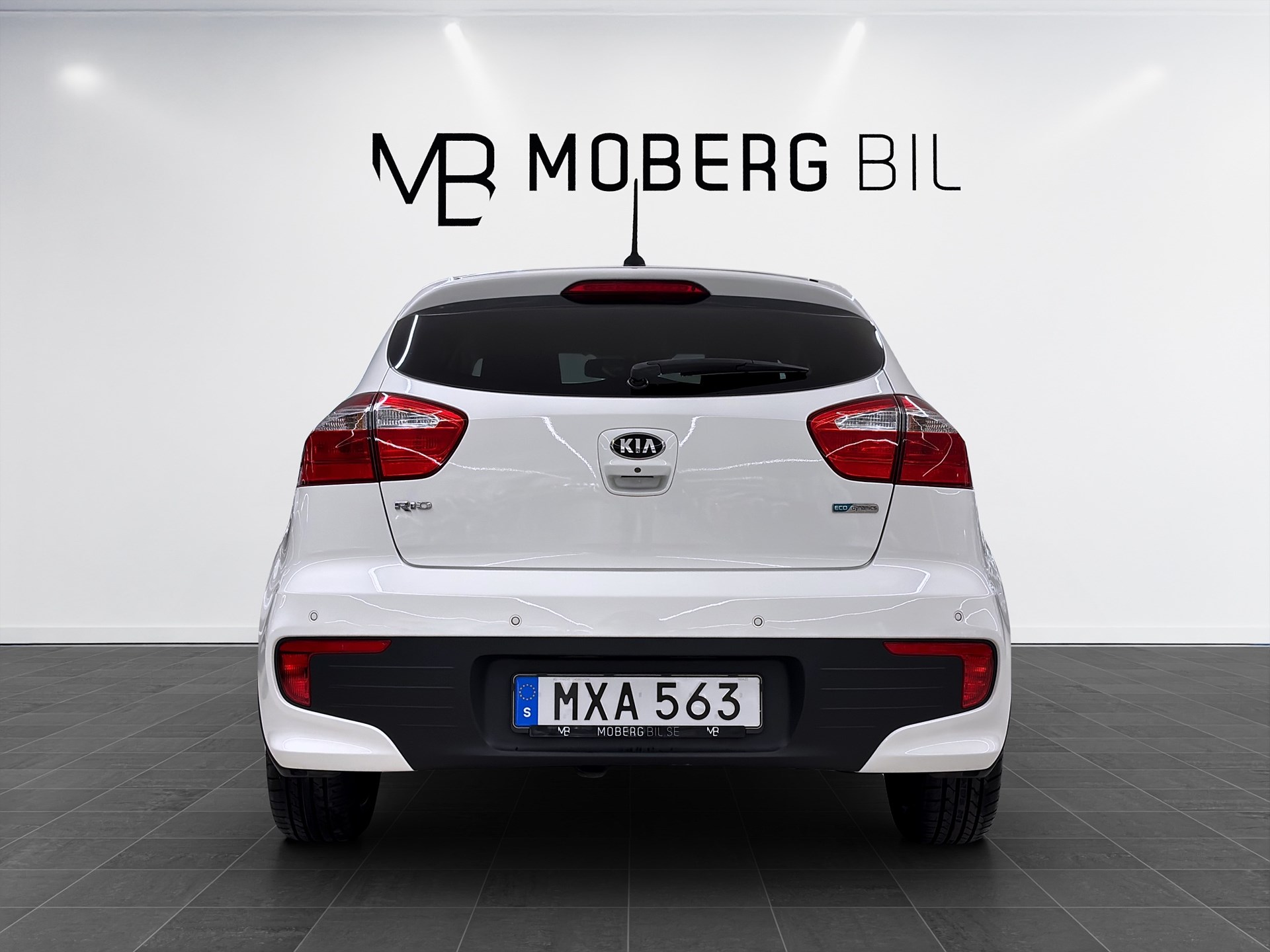 Kia Rio 5-dörrar 1.2 CVVT Manuell 84hk Navi B-Kamera PDC