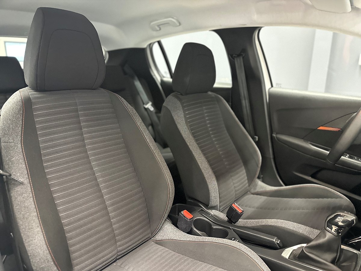 Peugeot 208 – bild 12
