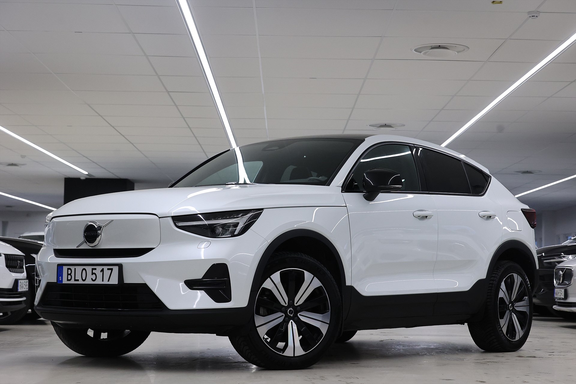 Volvo C40 Recharge Single Motor *Hjulkampanj!* Core Pano Drag