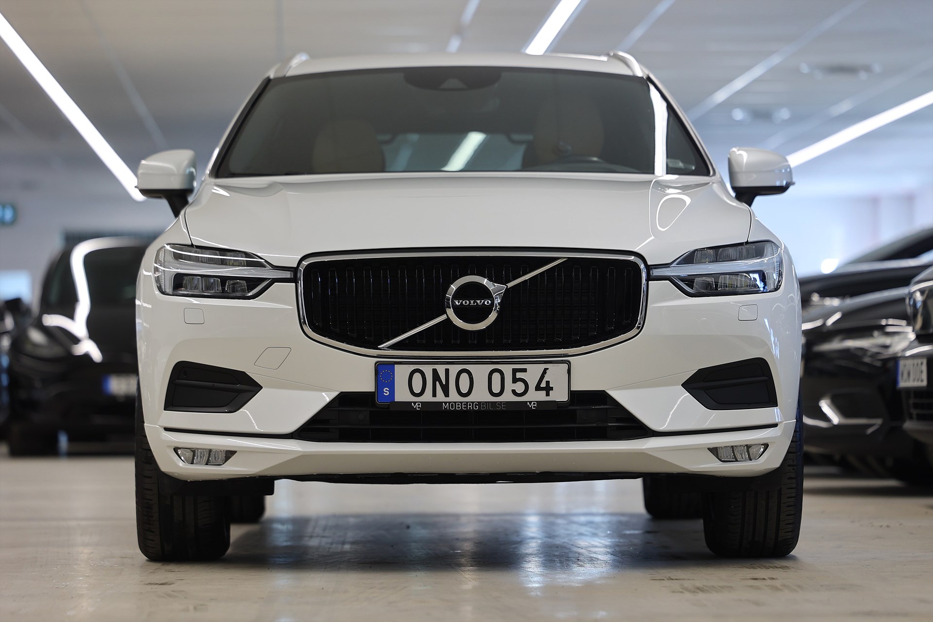 Volvo XC60 T5 250hk Momentum Keyless Läder Navi Värmare B-Kamera