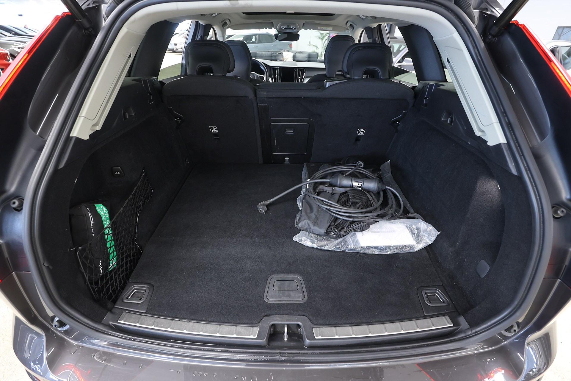 Volvo XC60 Recharge T6 AWD 340hk *Kampanj* Momentum 360° H/K Pano