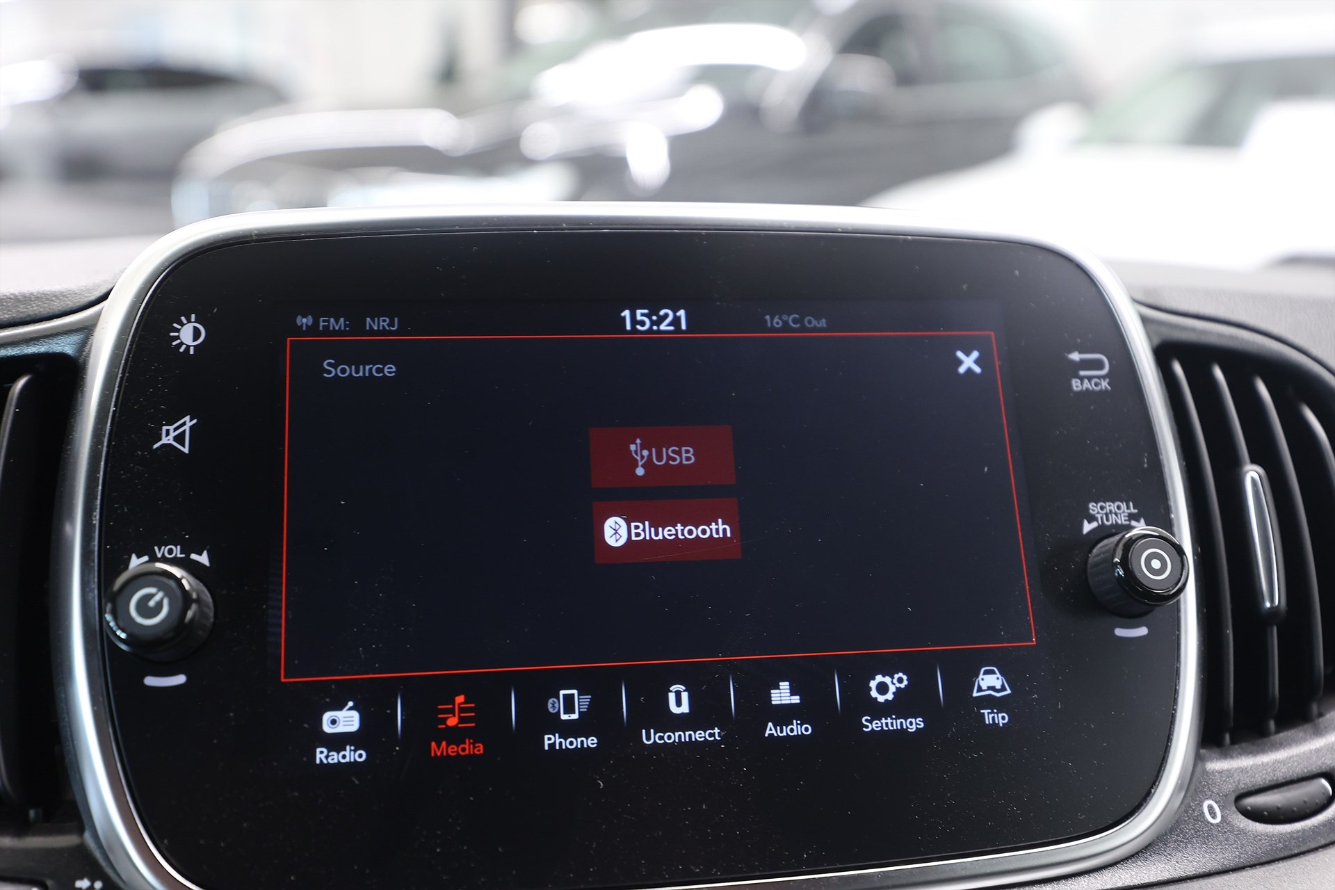 Abarth 595 1.4 T-JET 16V 160hk Pista Kit Yellow Sportavgas