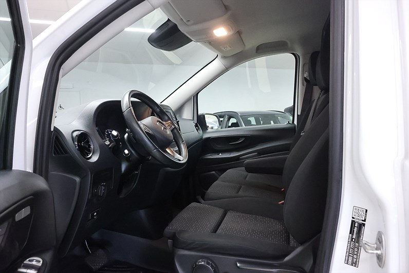Mercedes-Benz Vito 116 CDI 2.8t 163hk L2 V-inrett LED B-kamera