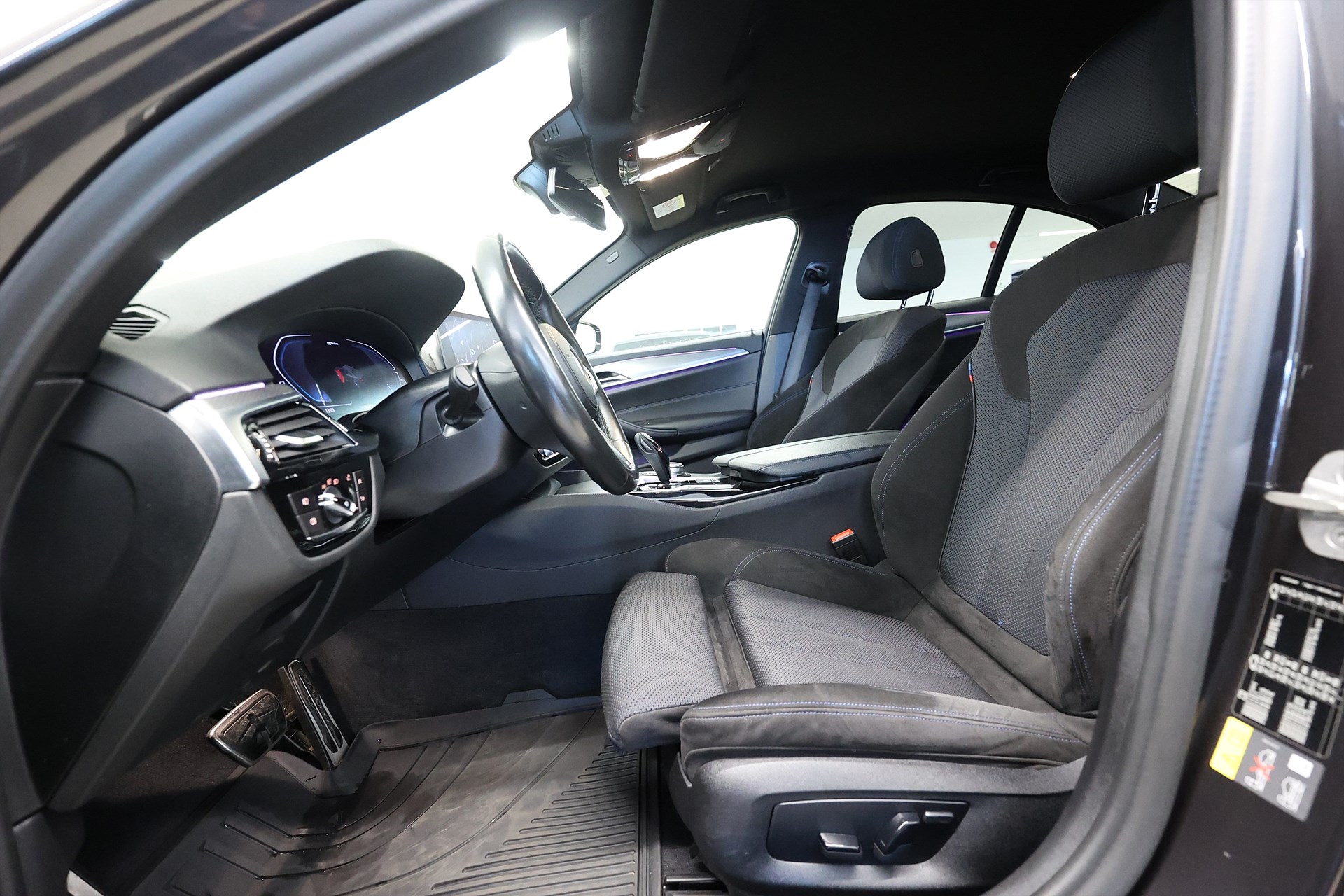BMW 530e xDrive Sedan 252hk M Sport Keyless B-kamera