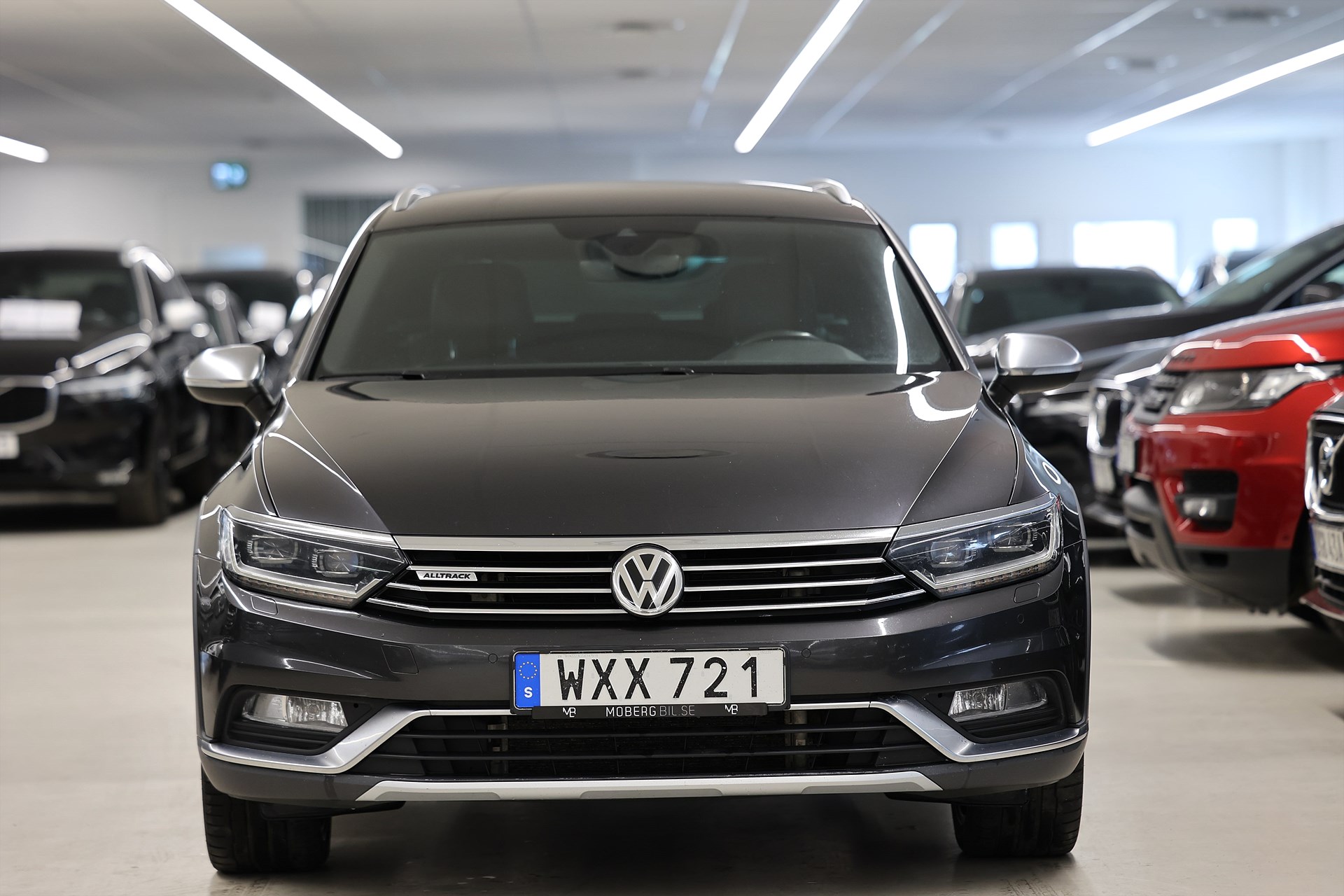 Volkswagen Passat Alltrack 2.0 TDI 240hk 4M B-Kamera Keyless Drag