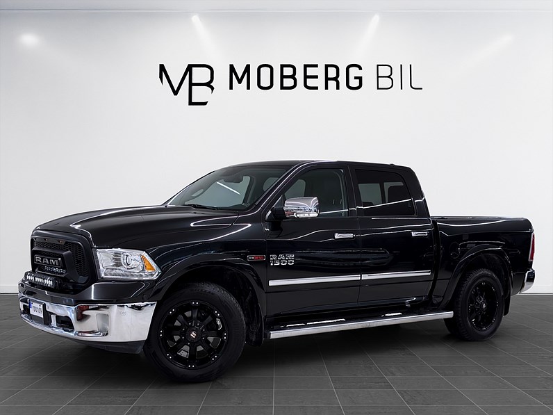 3.0 V6 EcoDiesel 4x4 Laramie Flaklock Drag Luftfjädring