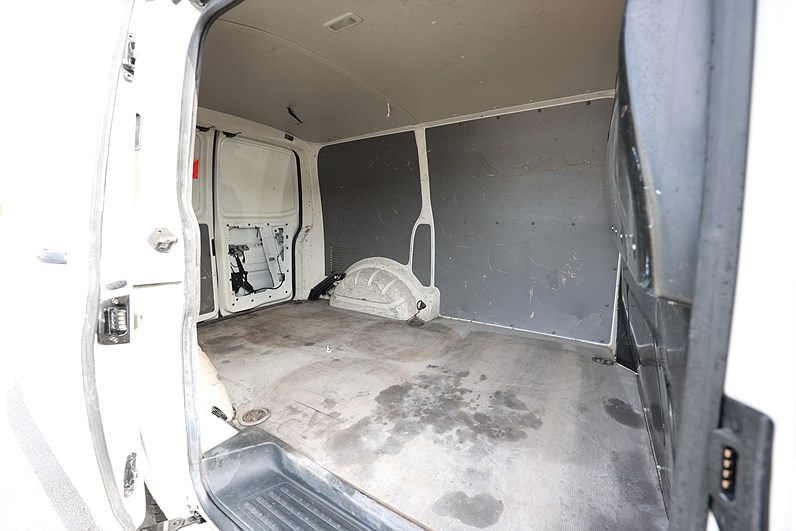 Volkswagen Transporter TDI 90hk Comfort Värmare Drag LEASBAR