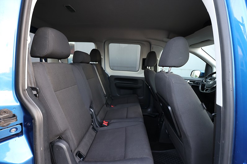 Volkswagen Caddy Life 2.0 TDI 102hk Värmare PDC Carplay