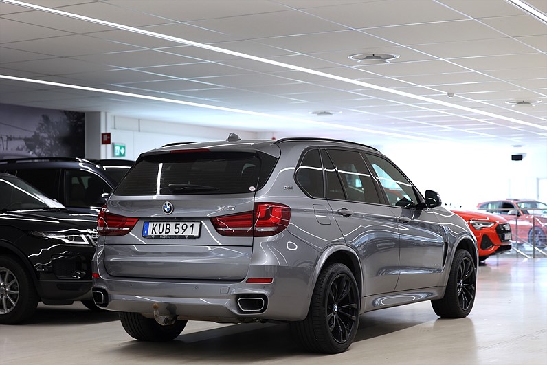 BMW X5 xDrive40e M Sport Pano H/K HUD Shadow Line Drag