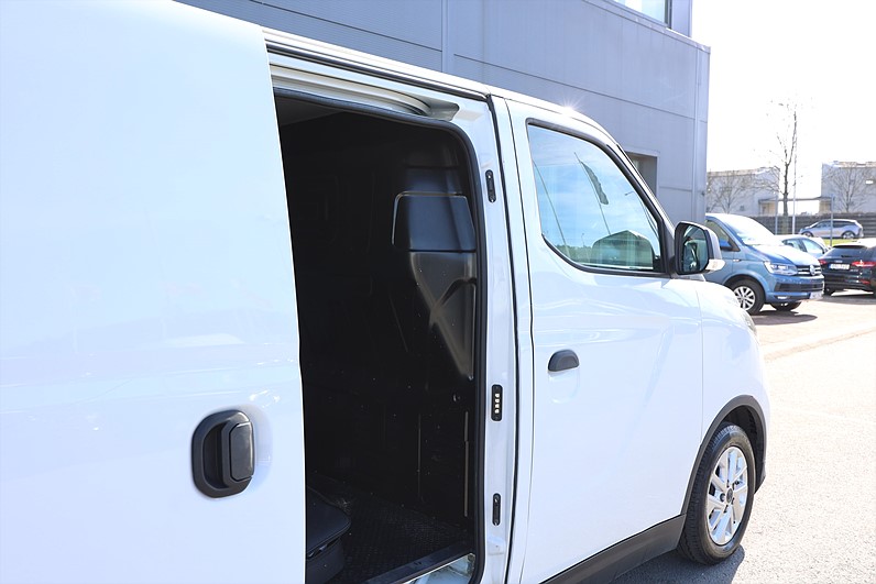 Maxus e-Deliver 3 LWB 52.5 kWh B-kamera Carplay LEASBAR