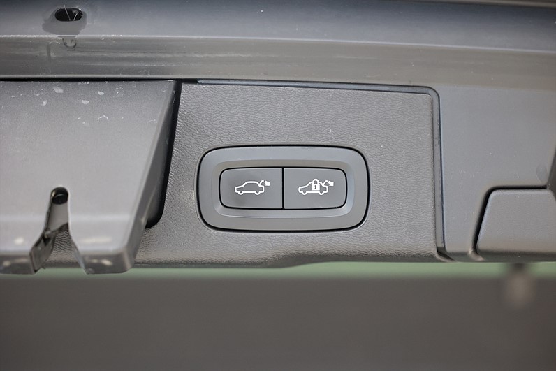 Volvo XC60 Recharge T6 AWD Inscription Exp Värmare B-kamera MOMS