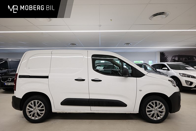 Citroën Berlingo 1.5 BlueHDi 130hk L1 Värmare 3-Sits PDC MOMS