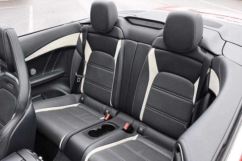 Mercedes-Benz C 63 S AMG Cabriolet 510hk Burmester AMG Drivers Package