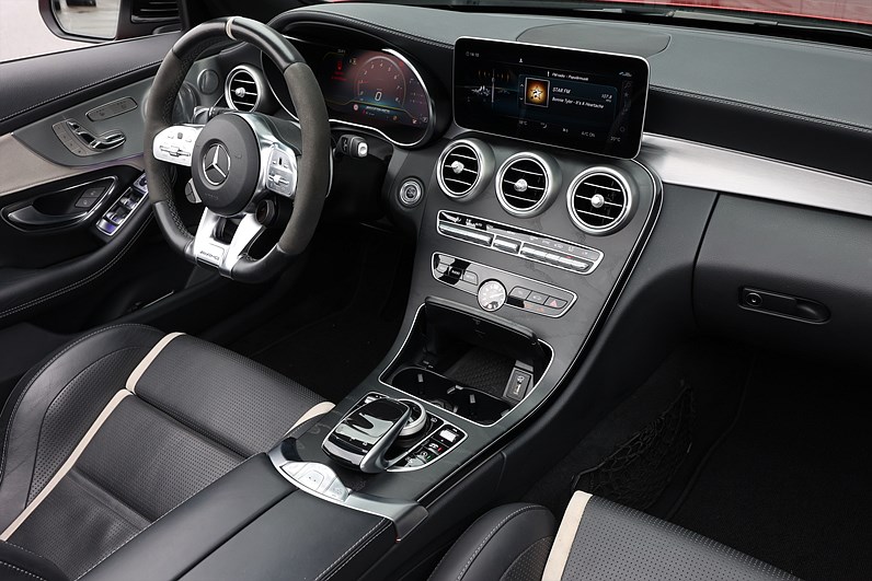 Mercedes-Benz C 63 S AMG Cabriolet 510hk Burmester AMG Drivers Package