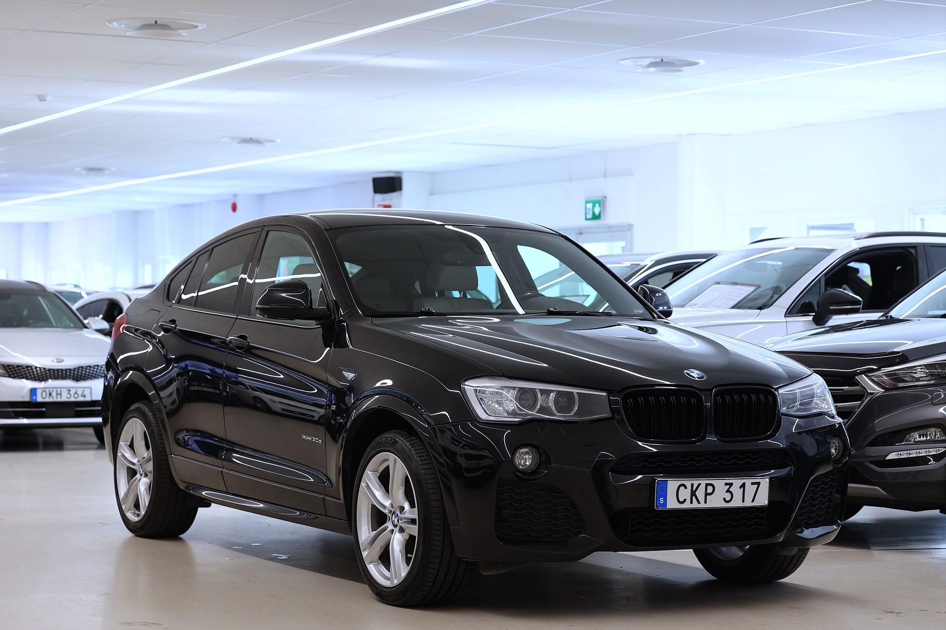 BMW X4 xDrive 30d 258hk M-Sport Värmare Drag Skinn Hifi