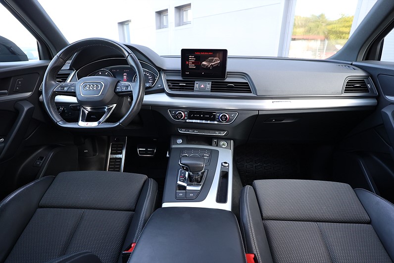 Audi Q5 40 TDI Q 190hk S-Line Optik-Pkt Värmare Keyless Drag