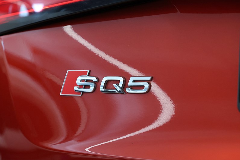 Audi SQ5 3.0 TDI V6 326hk Q Competition B&O Värmare Navi