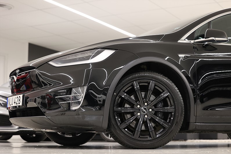 Tesla Model X 100D AWD 525hk AP 2.5 Premium Drag