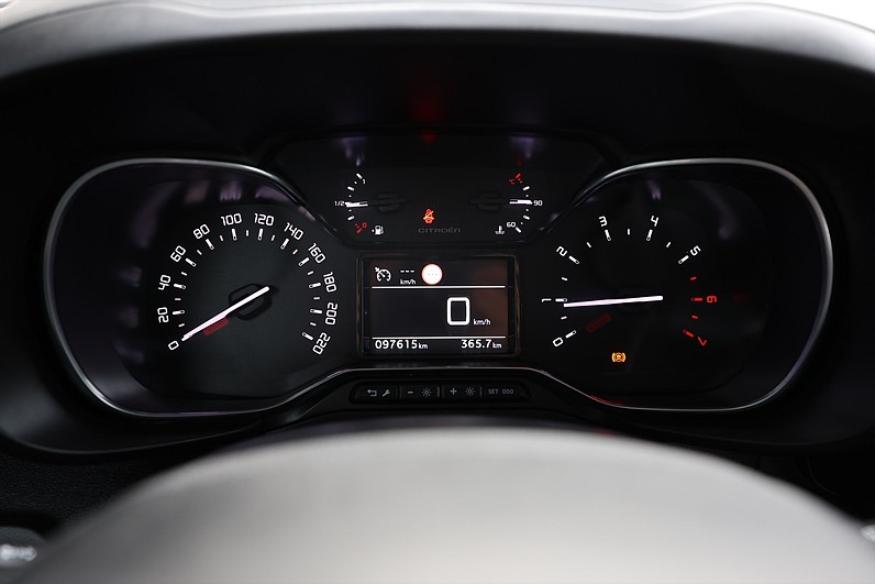 Citroën Berlingo Multispace 1.2 Puretech 110hk Feel B-kamera PDC