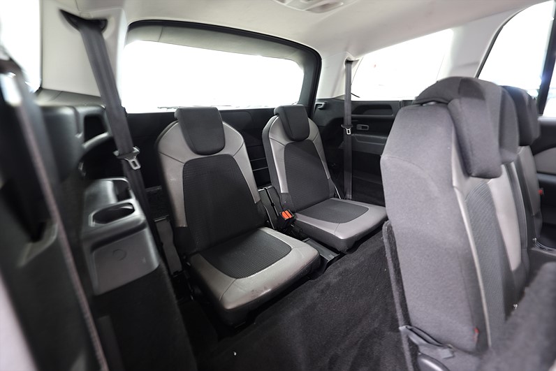 Citroën C4 Grand Picasso 2.0 HDi 150hk Exlusive 7-Sits B-kamera Keyless Navi