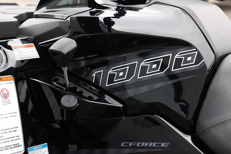 CF Moto CFORCE 1000 EPS 4x4 30-Kärra Vinsch 42MIL LEASBAR
