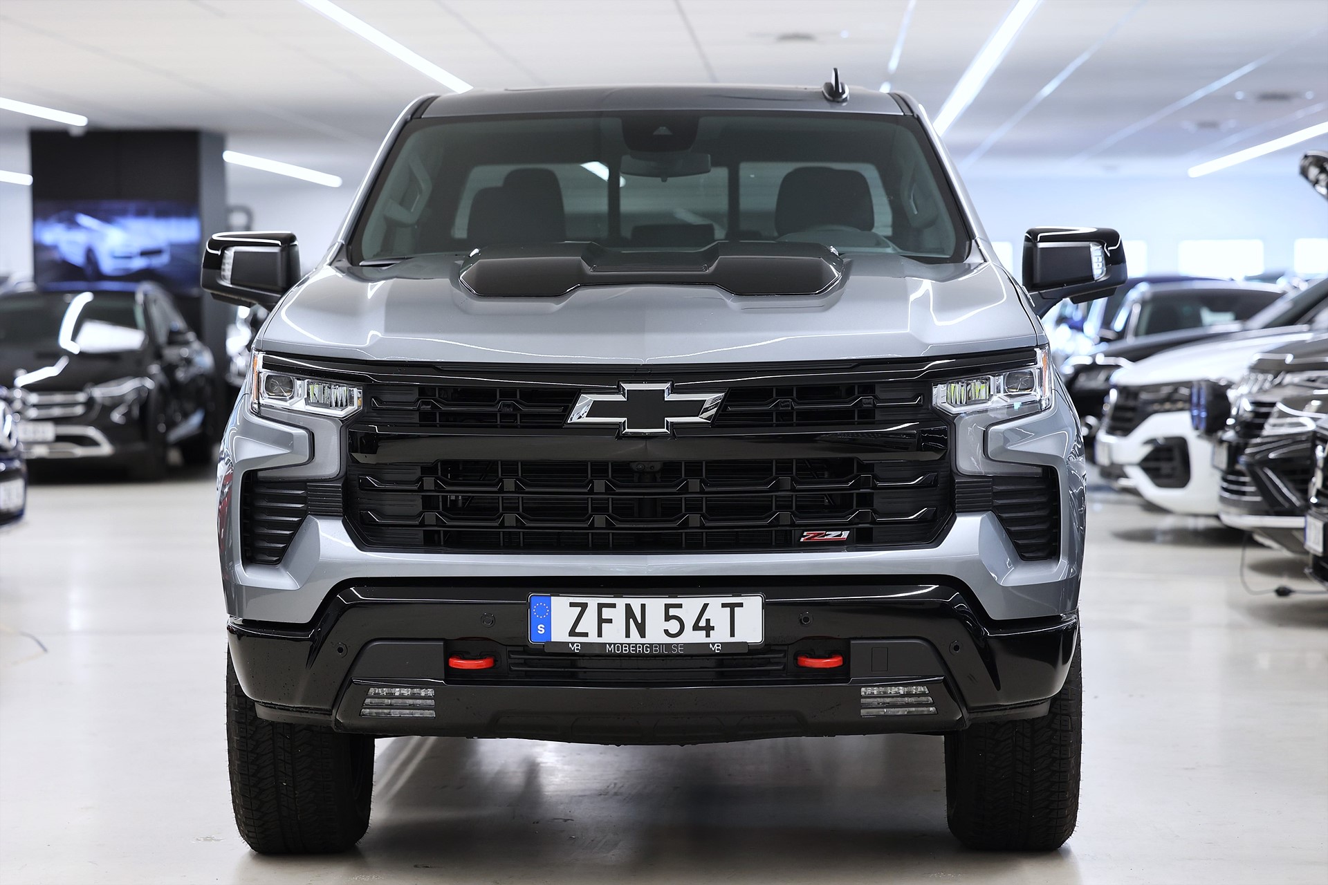 Chevrolet Silverado Trail Boss 6.2L V8 Z71 Off-Road Höjning Fabrik Tailgate