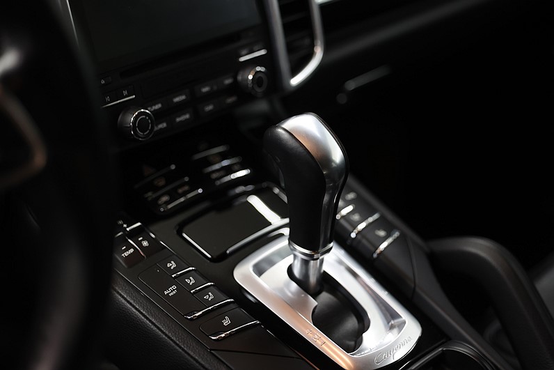 Porsche Cayenne Diesel 262hk Platinum Edt. Bose Navi Drag