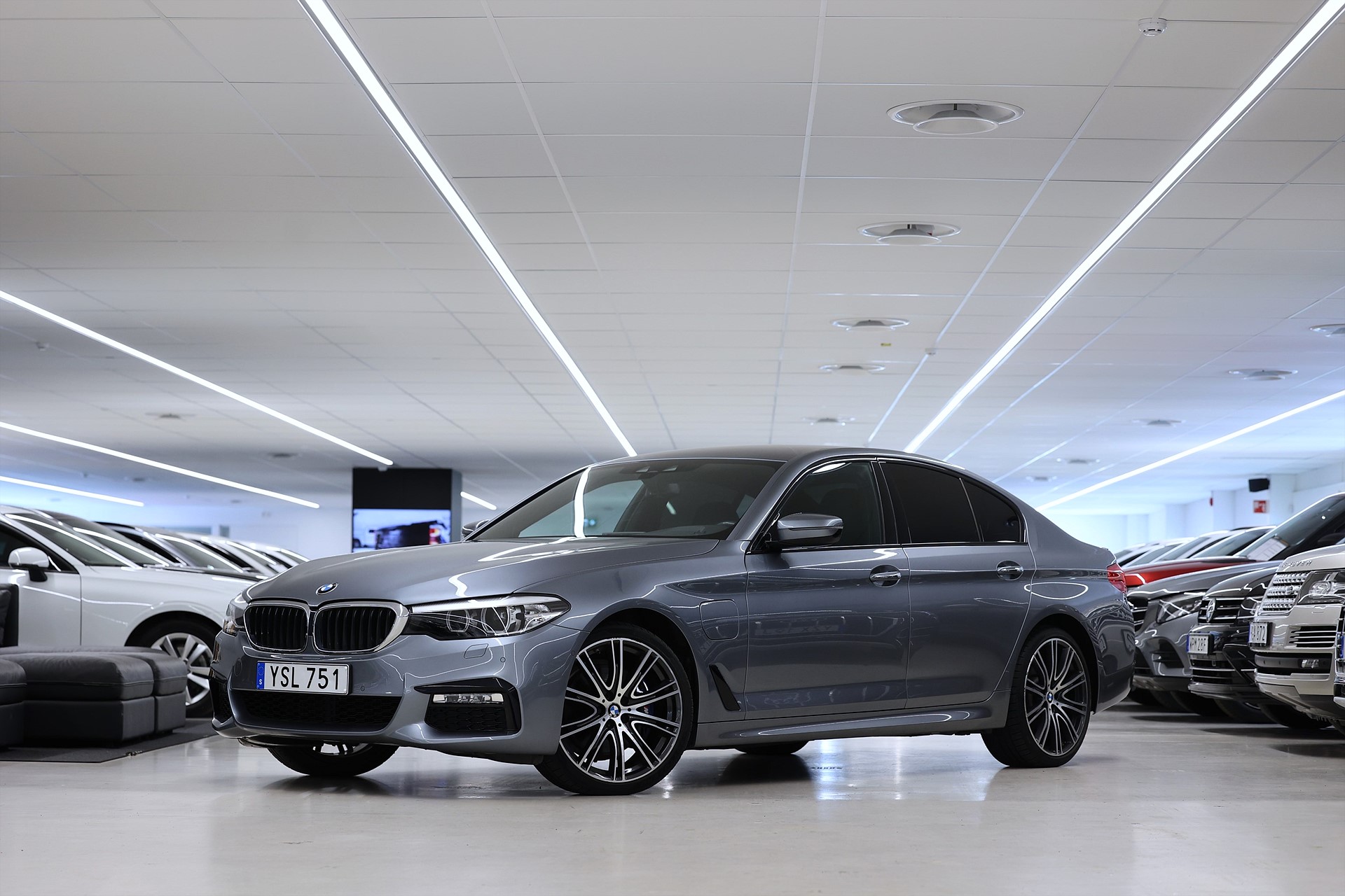 BMW 530e iPerformance Sedan 252hk M Sport Hifi Navi