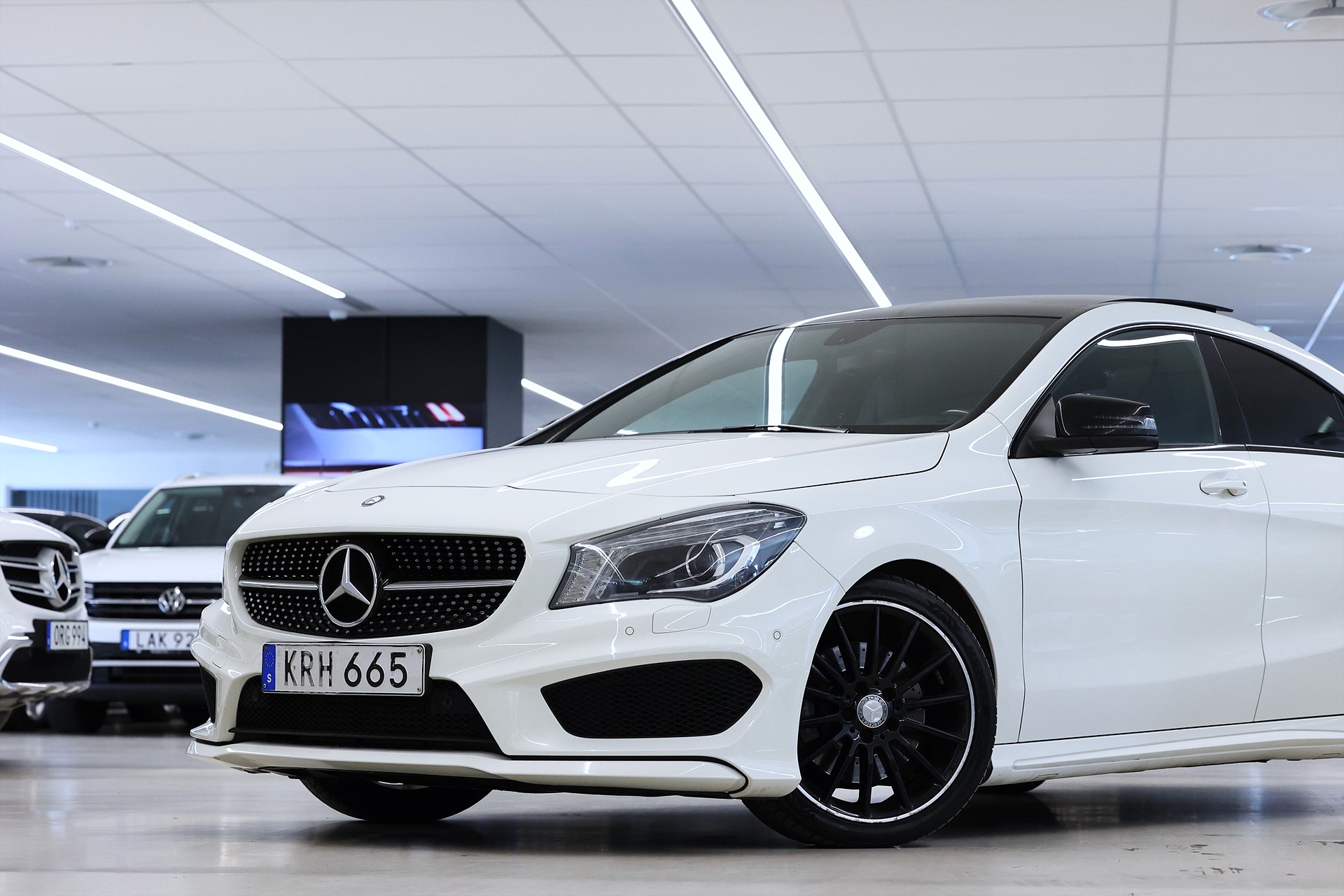 Mercedes-Benz CLA 220 CDI 170hk AMG Sport Pano B-kamera Navi